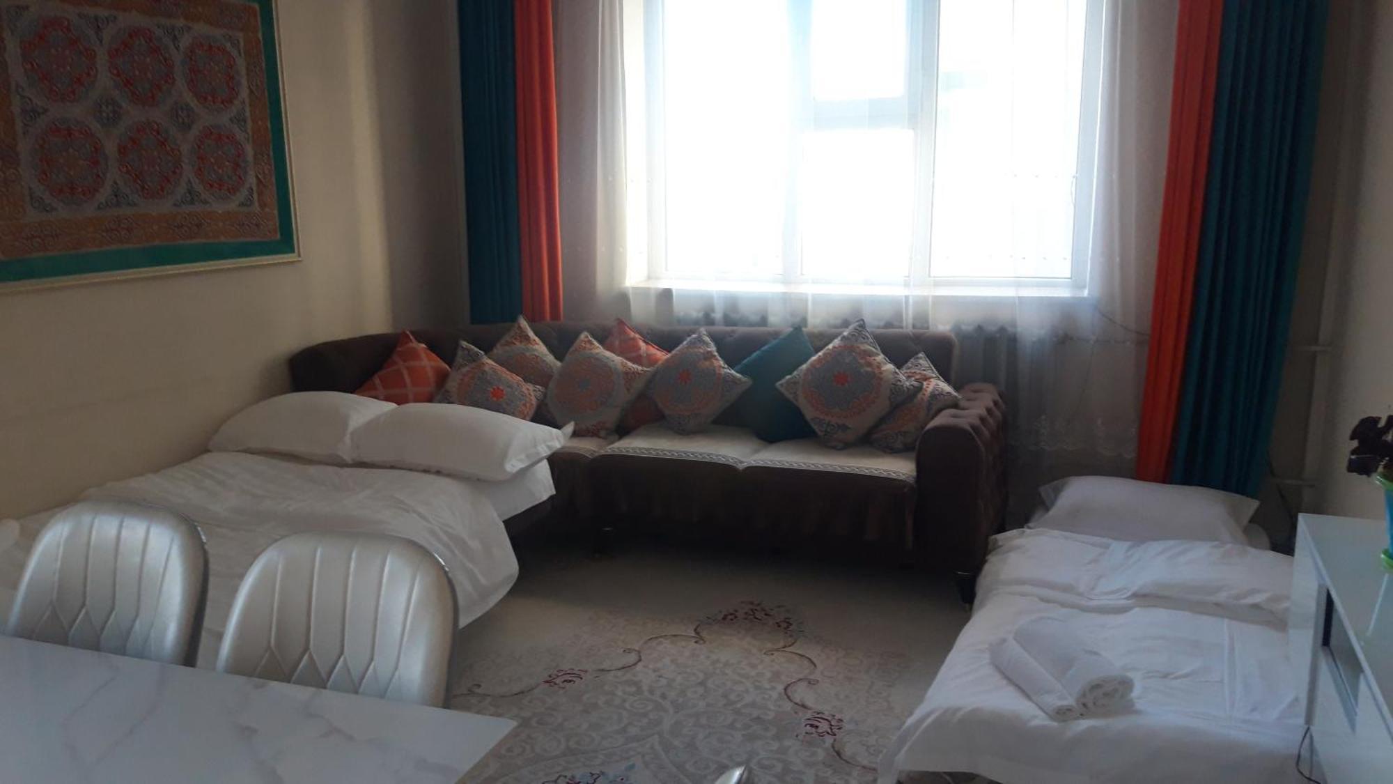 3 Rooms Apartment In The Centre Of Ulgii City Экстерьер фото