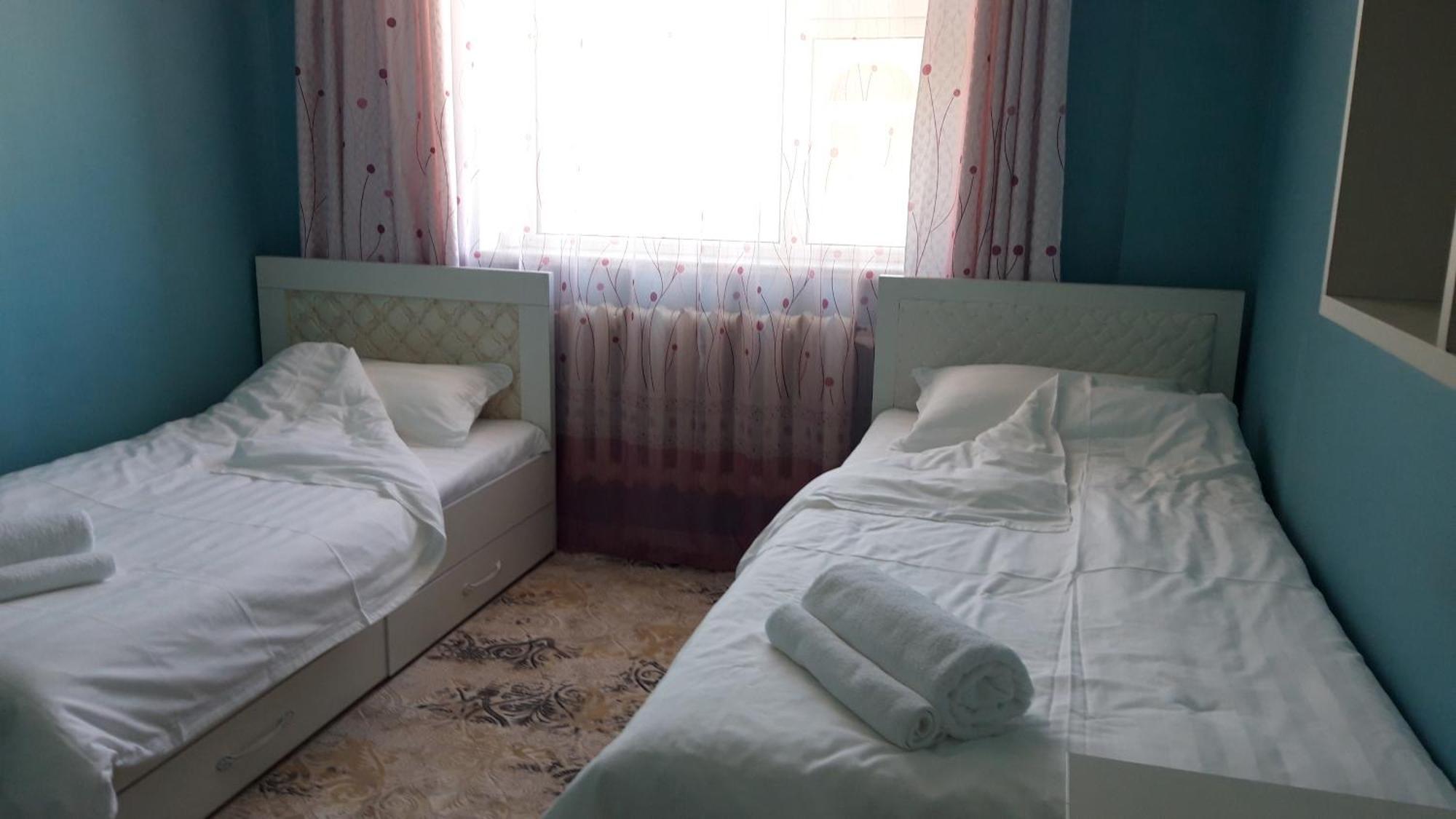 3 Rooms Apartment In The Centre Of Ulgii City Экстерьер фото